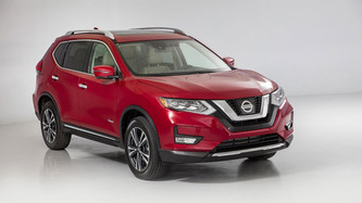 2019 Nissan Rogue on display