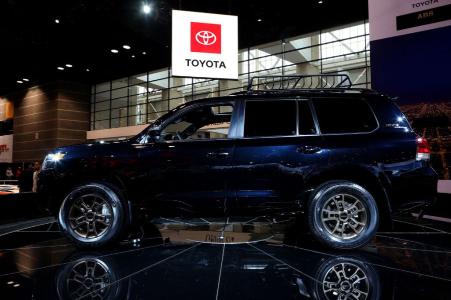 2019 Chicago Auto Show - 2020 Toyota Land Cruiser Heritage Edition