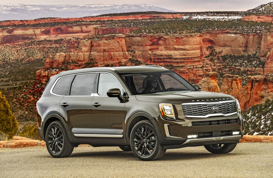 2020 Kia Telluride parked with mountain scenery