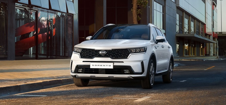 2021 Kia Sorento front