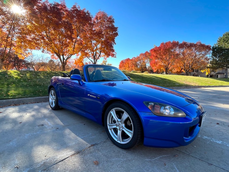 The front right corner of the Honda S2000