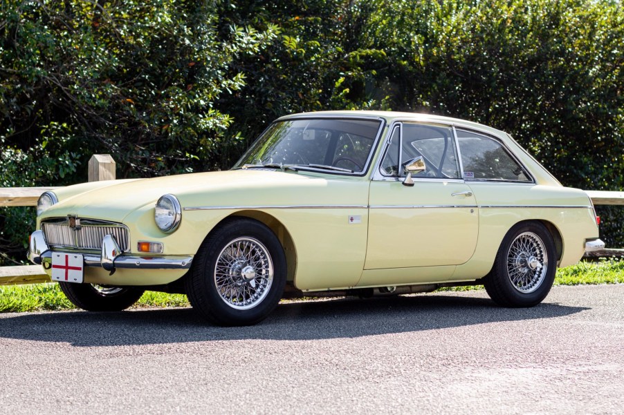 1967 MG MGB GT Special