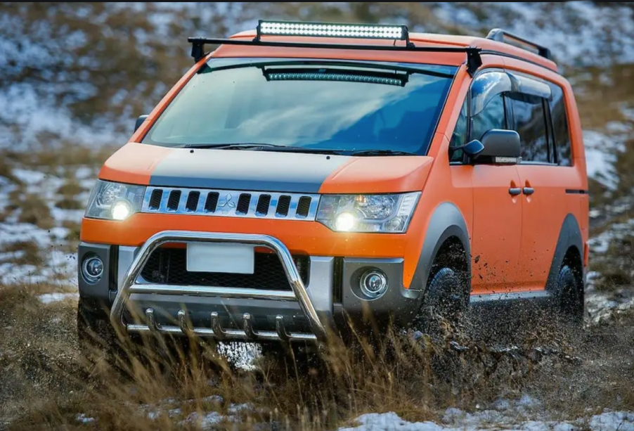 Mitsubishi Delica Off-Road conversion | Platinum