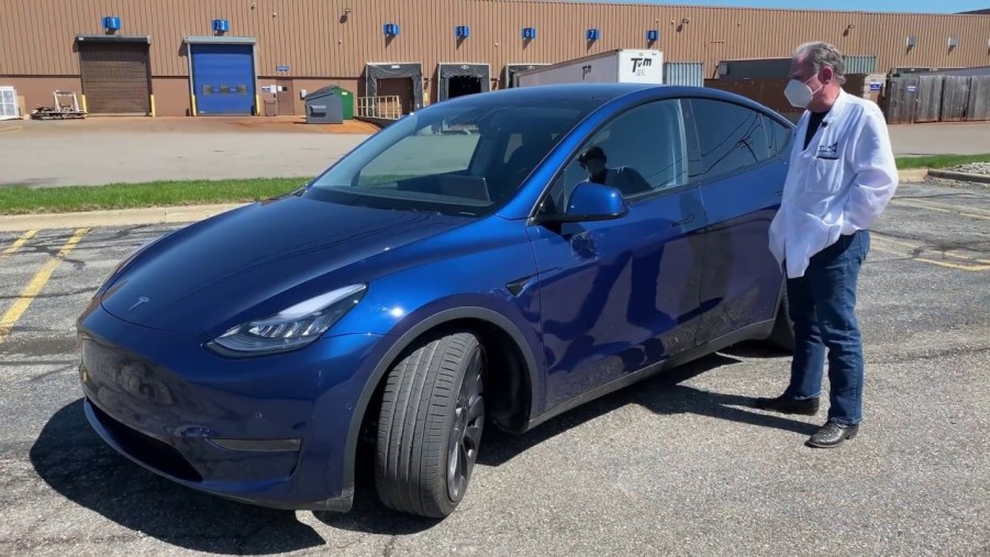 Sandy Munro with Tesla Model Y