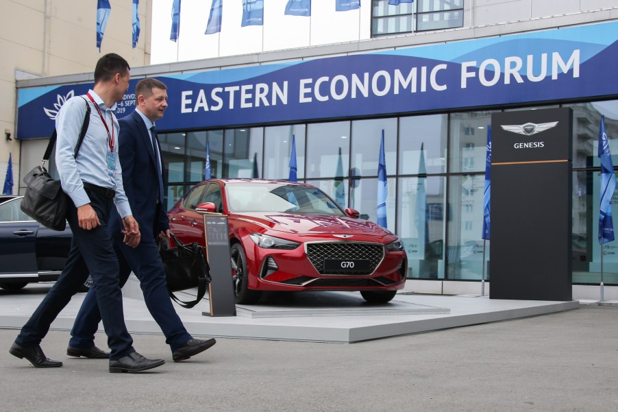 A Genesis G70 car at the Far Eastern Federal University campus