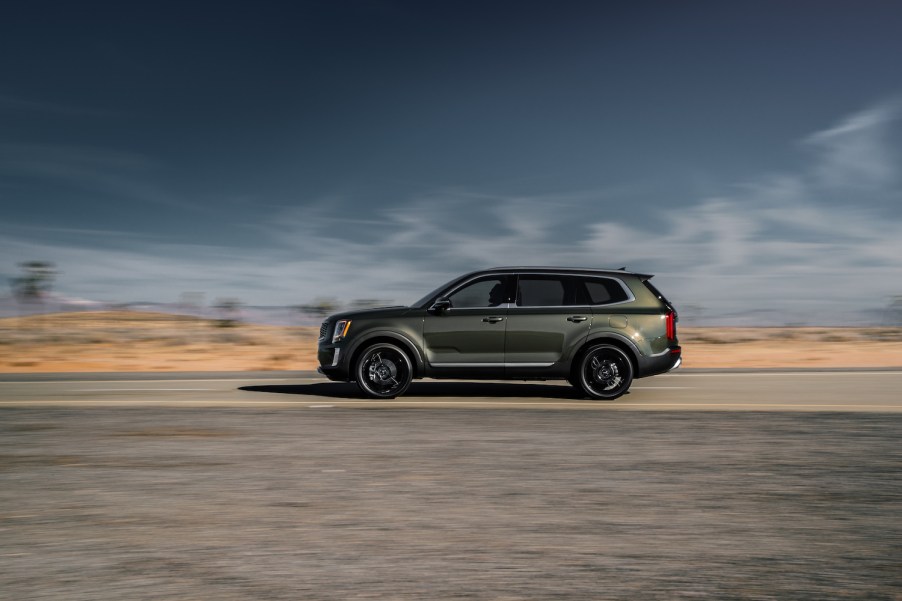 2021 Kia Telluride driving