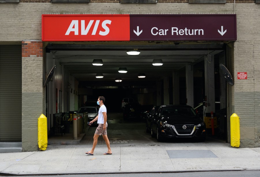 Avis rental car garage