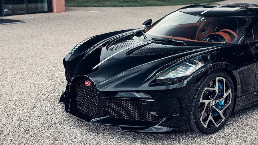 Bugatti La Voiture Noire dront end