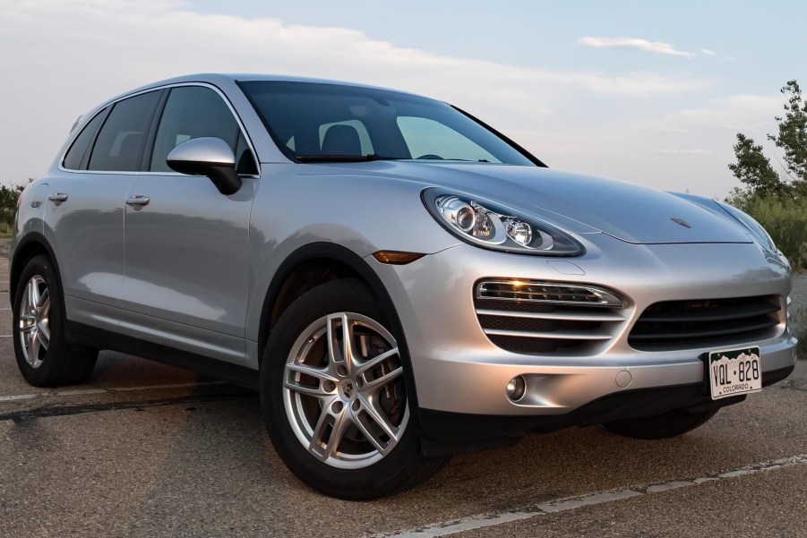 A silver 2013 Porsche Cayenne Manual