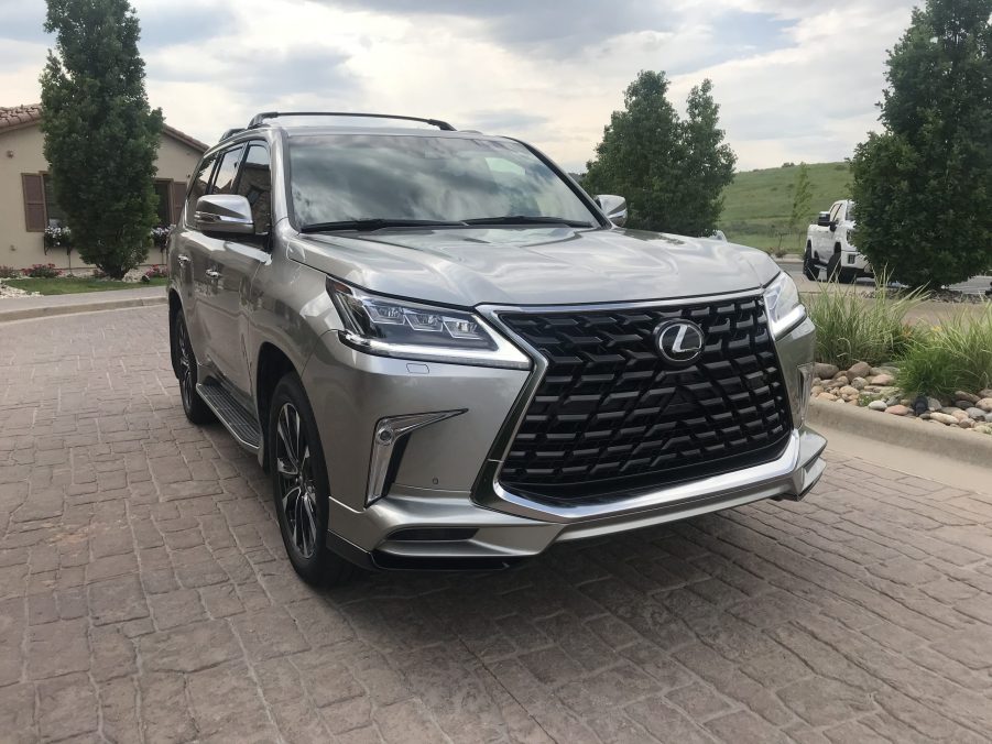 2021 Lexus LX 570 front