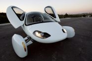 This Solar Electric Car Gets Better Range Than The Mercedes EQXX