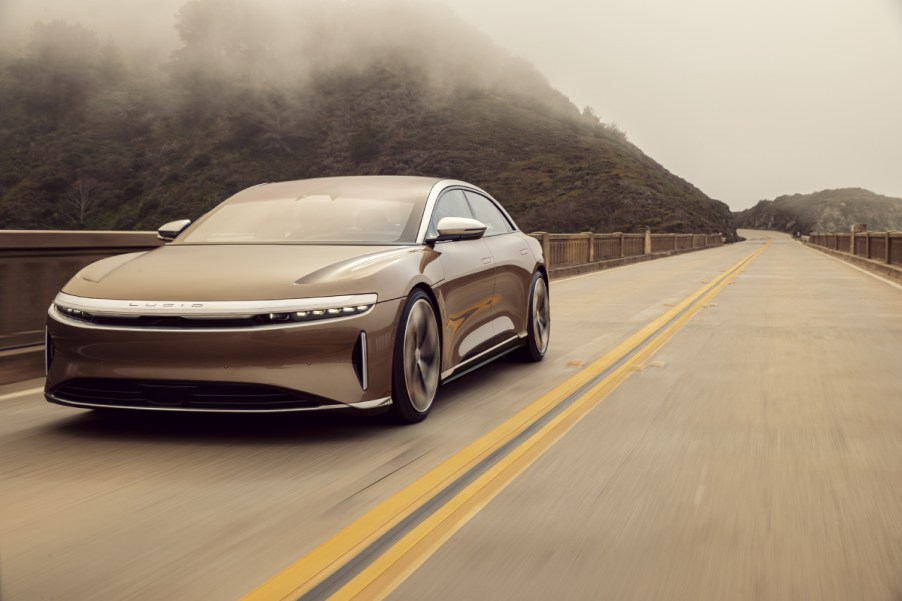 Lucid Air Range 520-Mile Range Zips Past Model S Plaid+