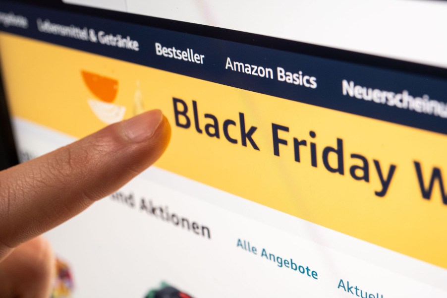 Black friday logo on amazon website