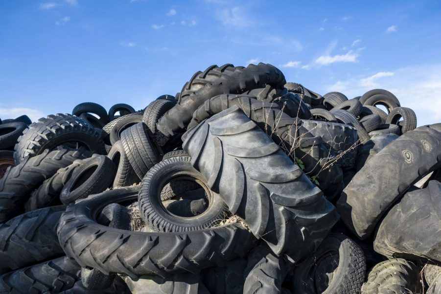 Pile of used tires that have been thrown away