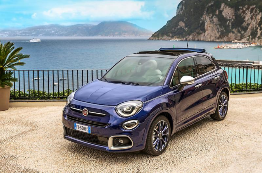 The 2022 Fiat 500X Yacht Club Capri special edition subcompact SUV parked on a villa near the sea