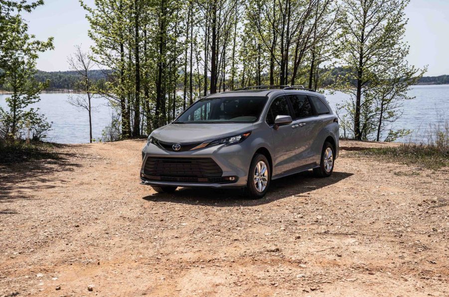 2022 Toyota Sienna Woodland Edition