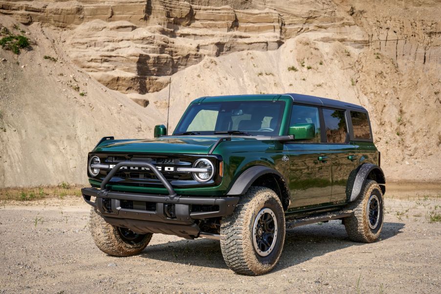 2022 Ford Bronco Four-Door SUV in Eruption Green