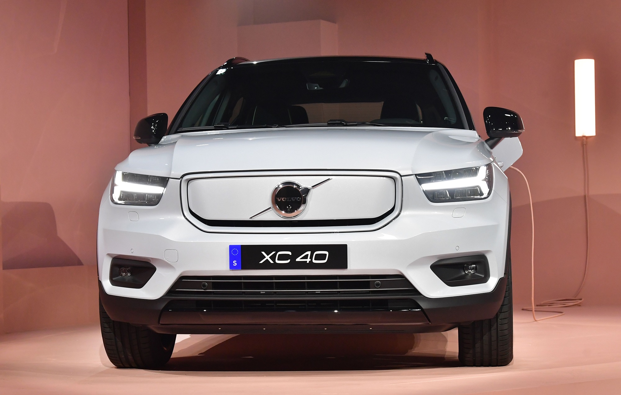 2021 volvo xc40 recharge pure electric