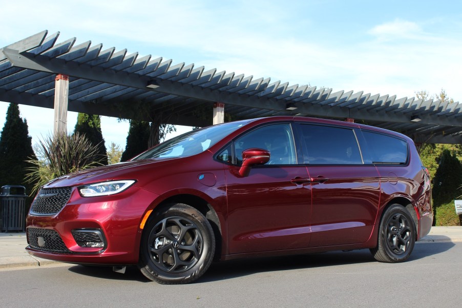 2022 Chrysler Pacifica Hybrid