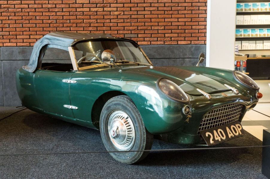 A Berkeley T60 three-wheeler/3-wheeler on display at Louwman Museum in The Netherlands