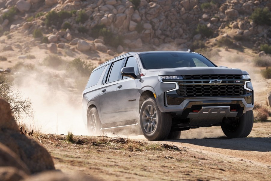 2023 Chevy Suburban vs. 2023 Ford Expedition