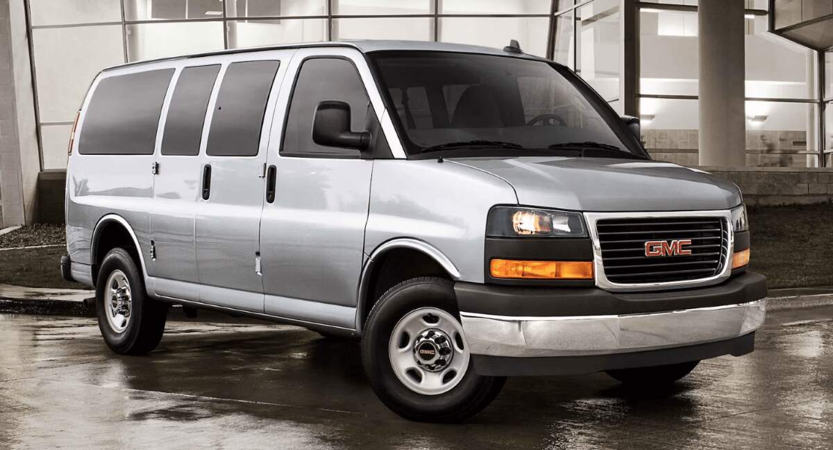 Which 2023 GMC Savana Passenger Van Trim Is the Best Value?