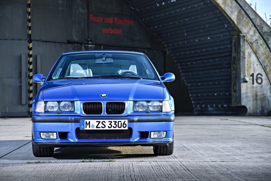 Front view of an E36 BMW M3