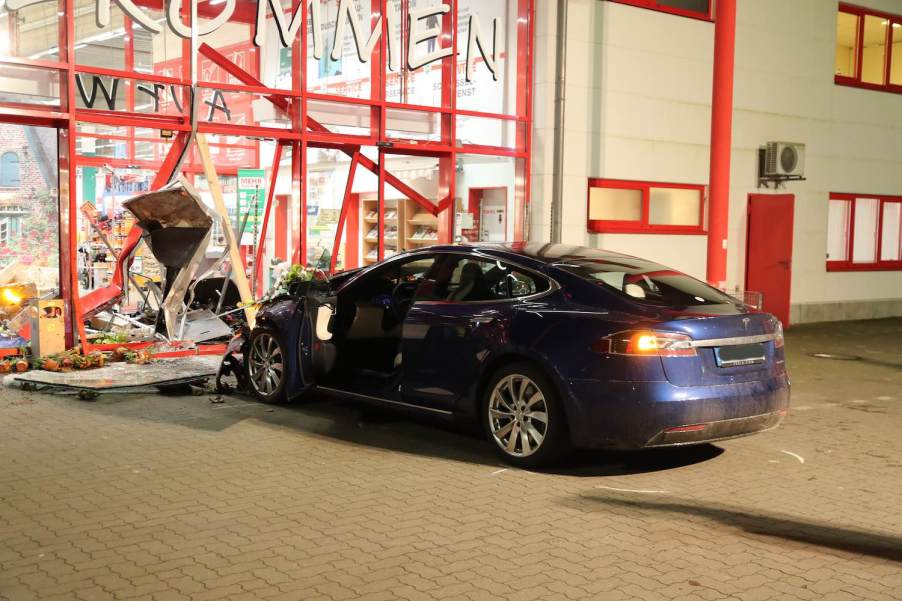 Tesla electric vehicle crashed into a store before autopilot software recall