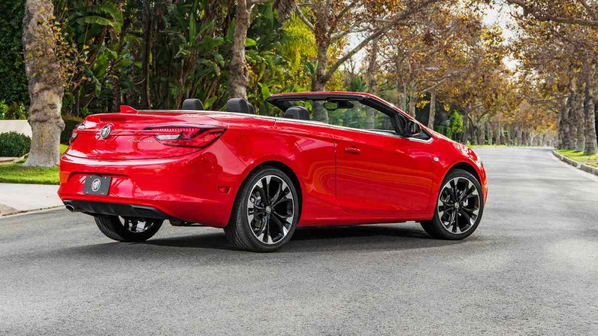 The Failed Buick Cascada Is the Definition of Misunderstood