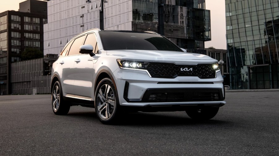 The 2024 Kia Sorento PHEV in the city