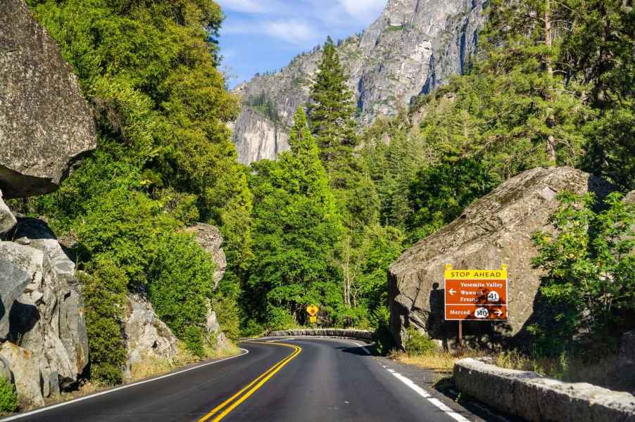 California Highway 120 heading west into Yosemite National Park