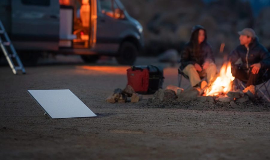 A Starlink at an RV campsite in the desert.