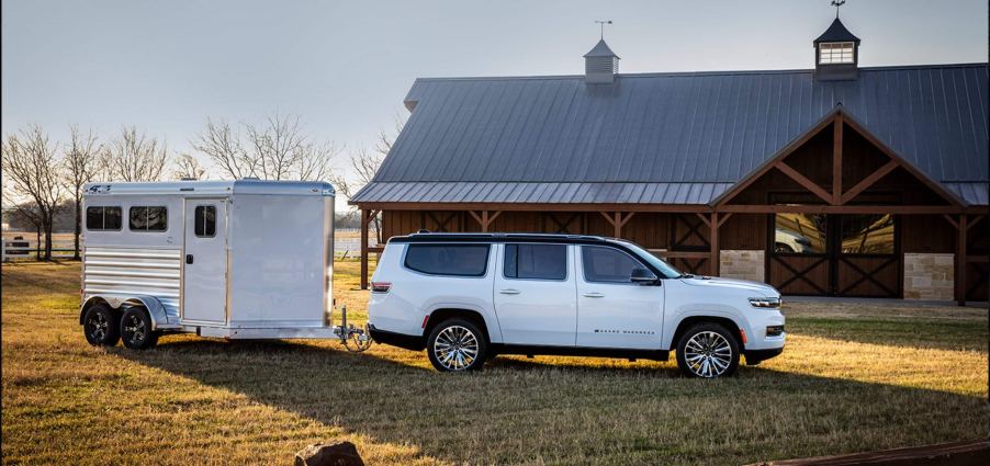 The 2024 Jeep Wagoneer towing a horse trailer