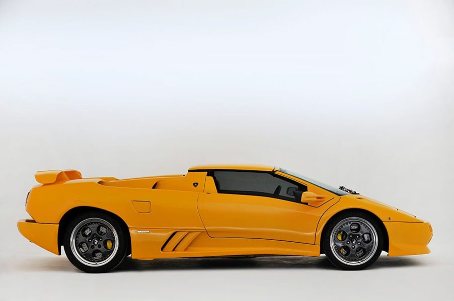 A Lamborghini Diablo VT Roadster, not unlike the one Donald Trump owned, shows off its side profile.