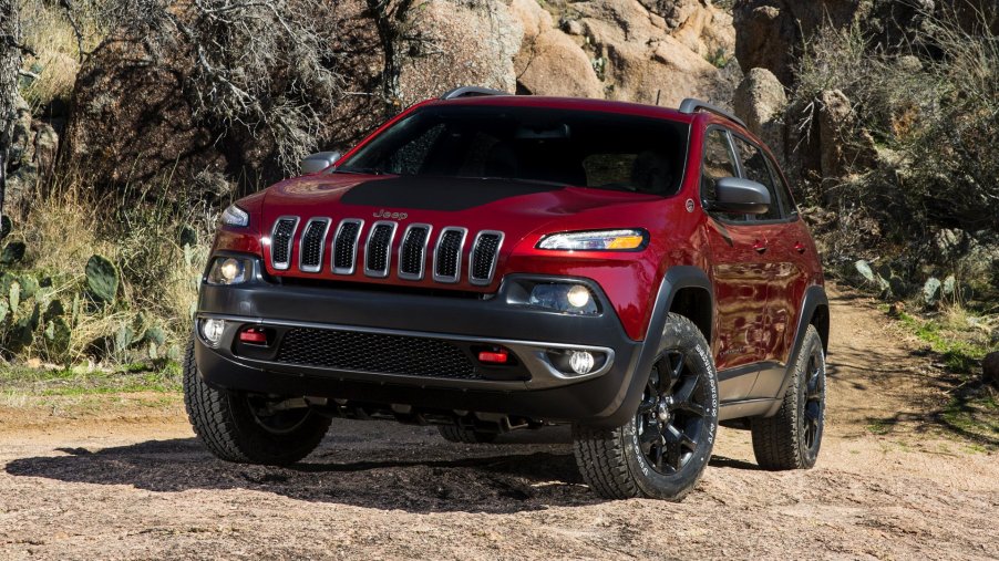 The 2022 Jeep Cherokee off-roading