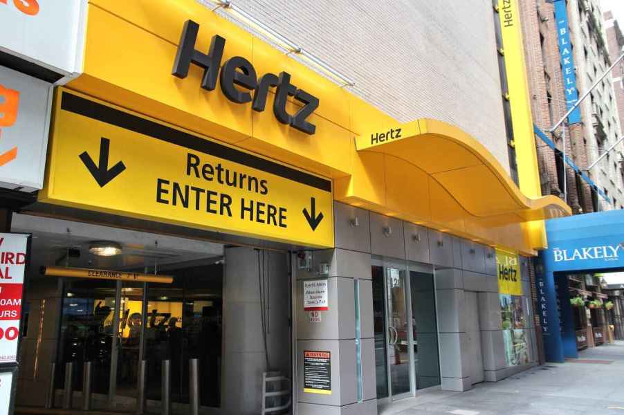 A storefront of a Hertz rental site